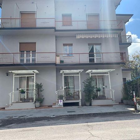 Hotel La Terrazza à Peschiera del Garda Extérieur photo